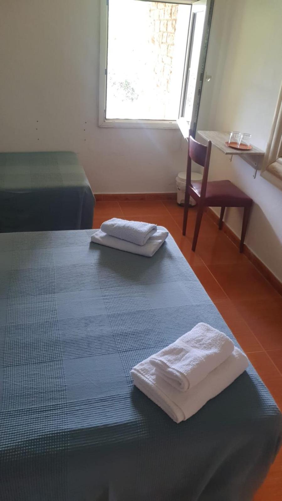 ** Abaca Guest house *