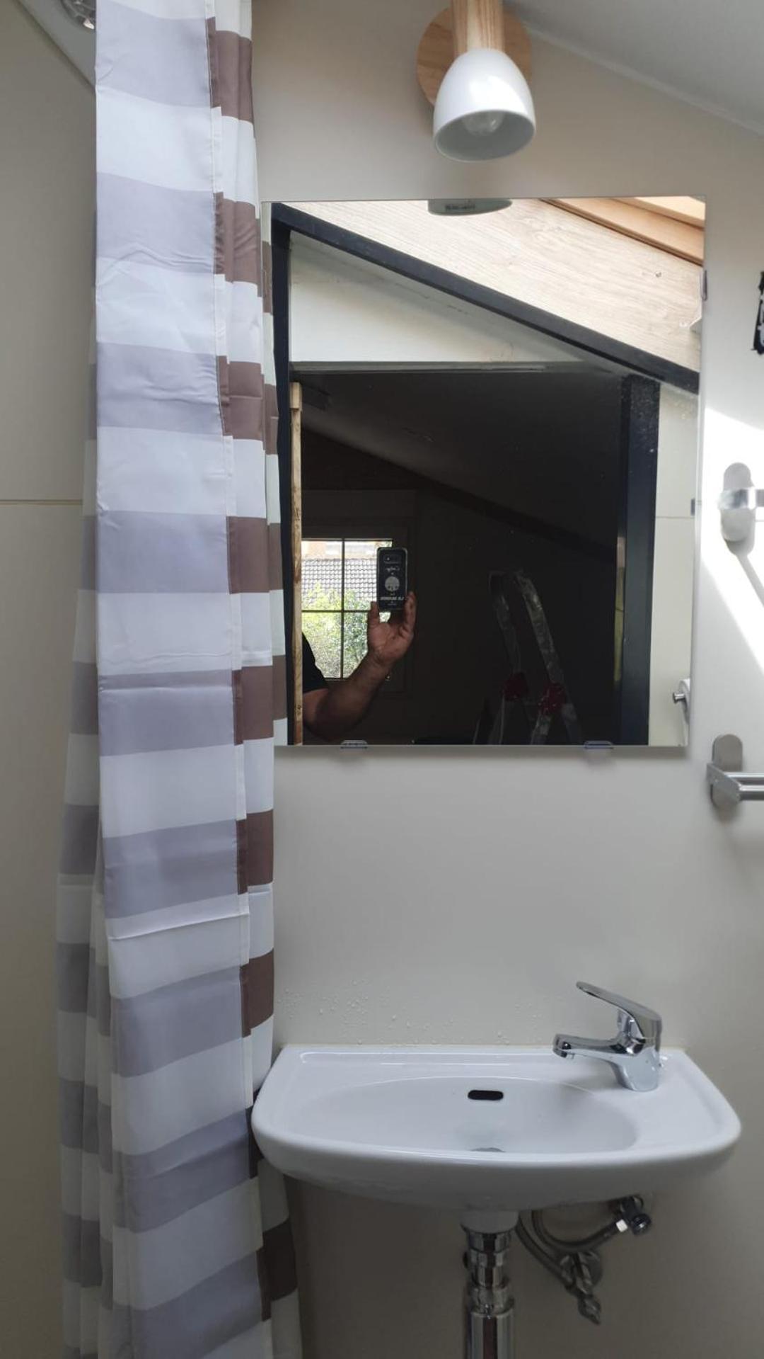 ** Abaca Guest house