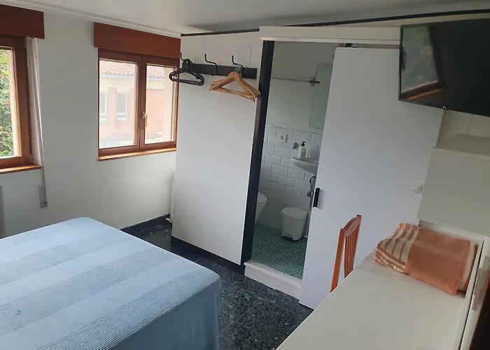 Pension ** Abaca Gijon